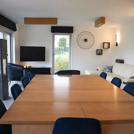 House Close To With Beautiful Views *